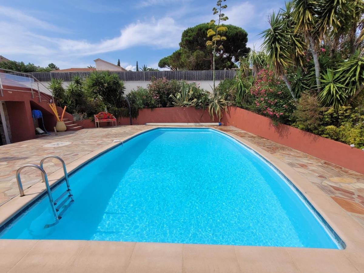 La Garonnette-Plage Villa Palm' Issambres 6-7 Personnes, Clim, Avec Piscine, Jardin Et Parking Prives מראה חיצוני תמונה